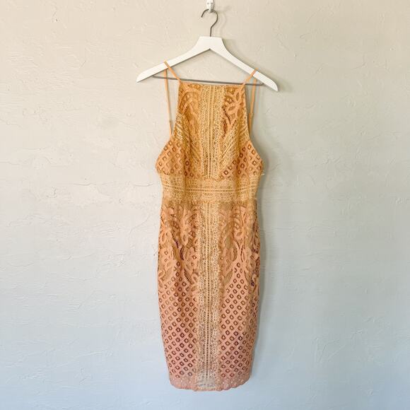 Keepsake the Label Bridges Lace Midi Dress Blush Pink Large - Picture 1 of 6